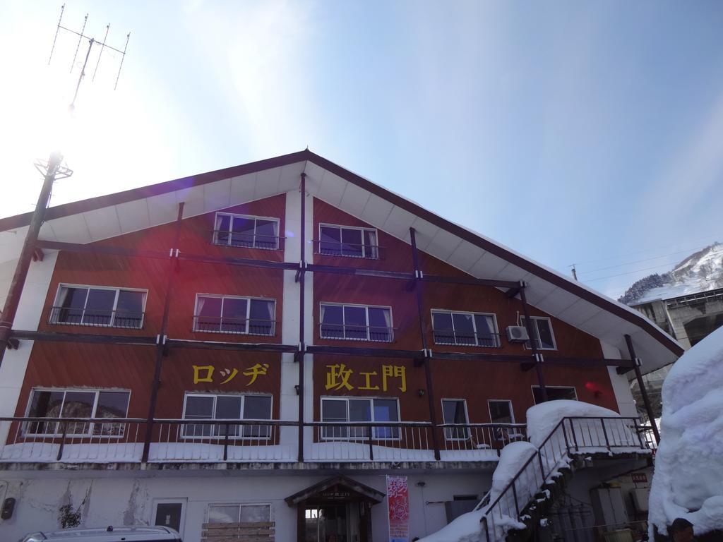 Lodge Masaemon Yuzawa  Luaran gambar